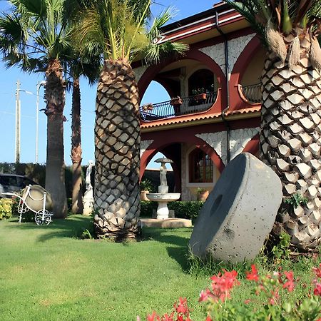 Villa Del Papiro Charme Apartments Авола Экстерьер фото