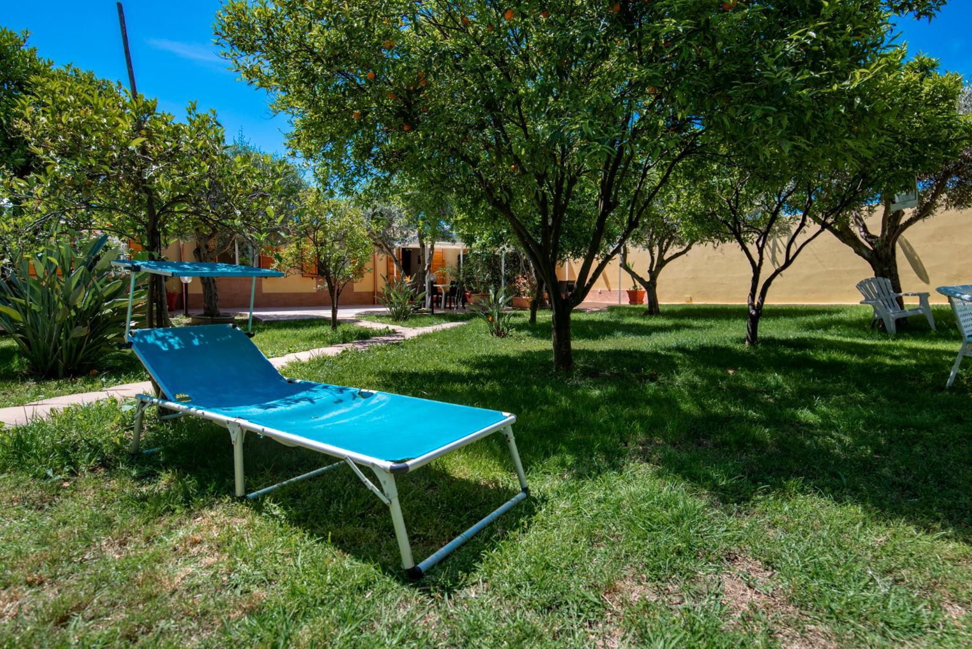 Villa Del Papiro Charme Apartments Авола Экстерьер фото