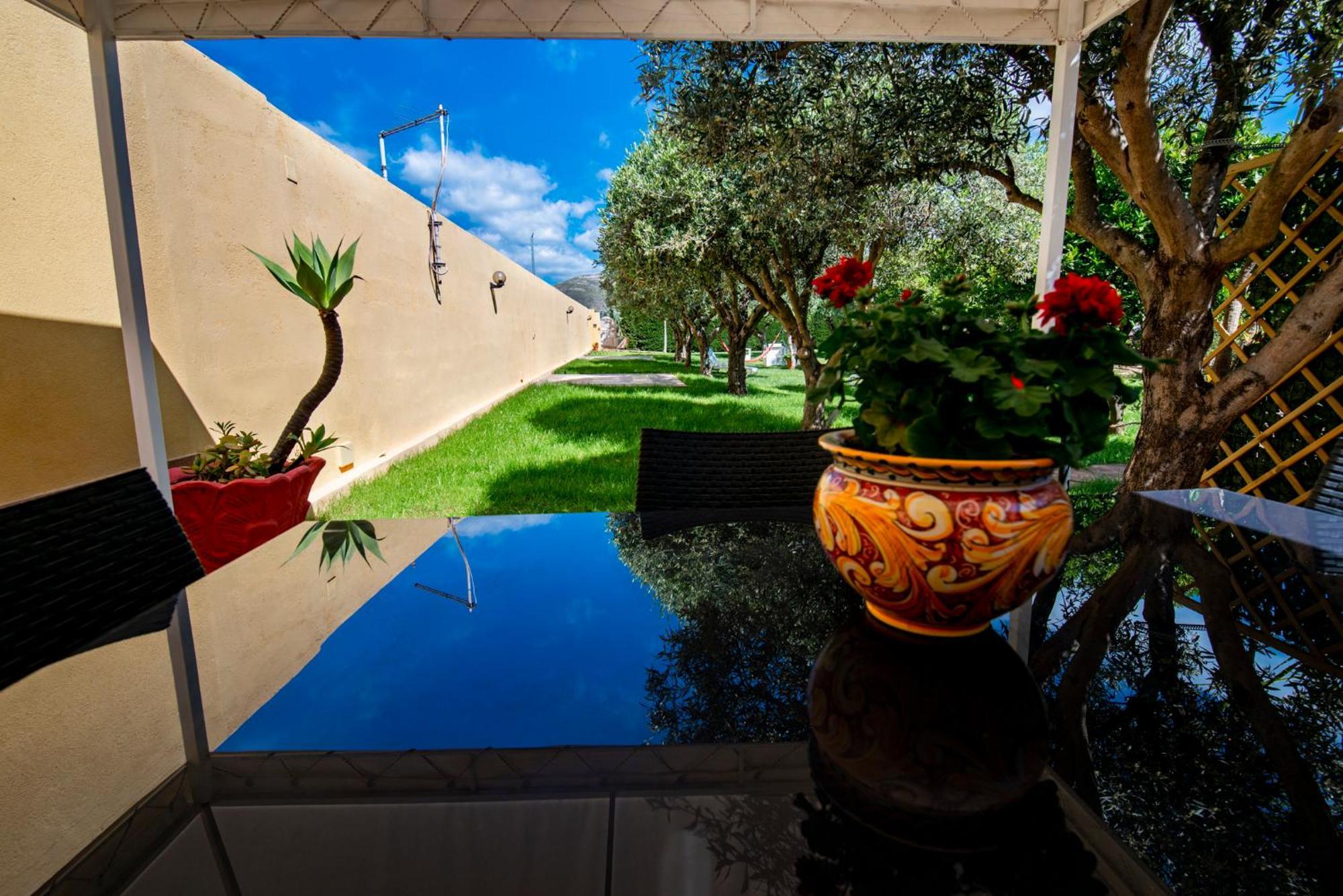 Villa Del Papiro Charme Apartments Авола Экстерьер фото