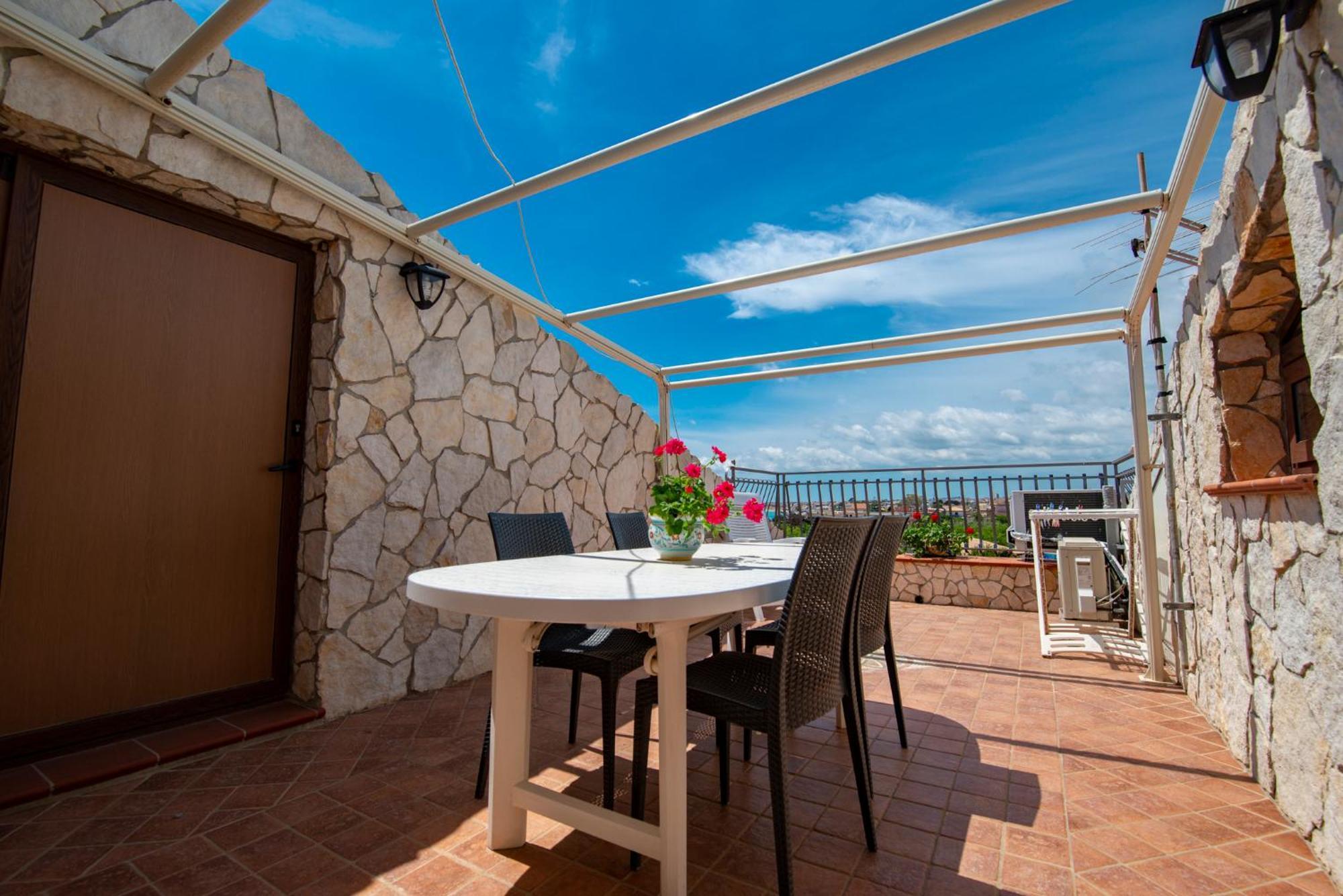 Villa Del Papiro Charme Apartments Авола Экстерьер фото