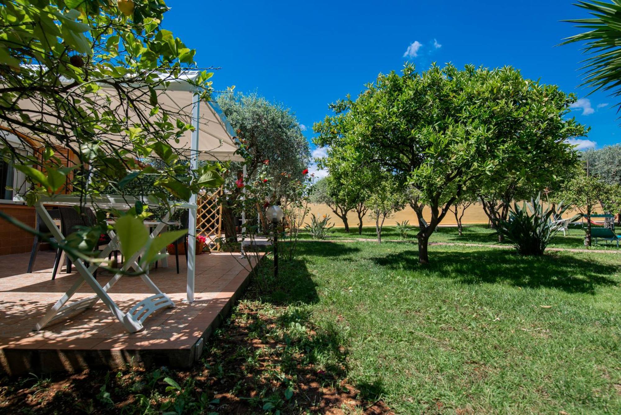 Villa Del Papiro Charme Apartments Авола Экстерьер фото
